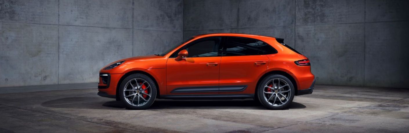 2025 Porsche Macan exterior side view