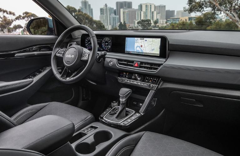 2025 Kia Seltos interior front dash