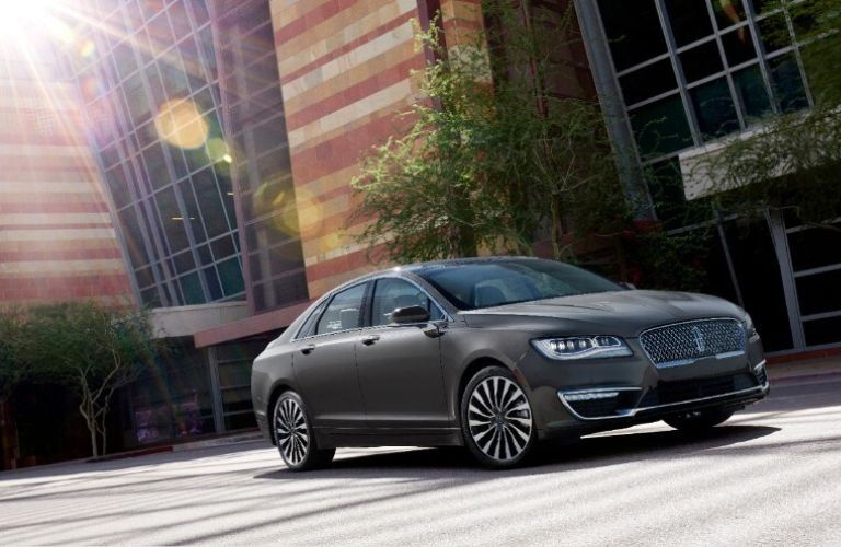 2017 Lincoln MKZ front quarter view