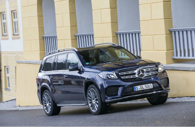 2017 Mercedes-Benz GLS on Street