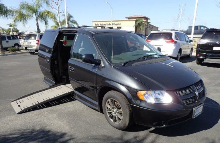 Side Entry Chrysler Town & Country Anaheim CA