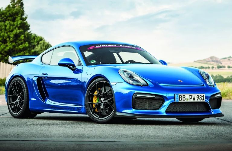 Porsche Cayman GT4 (981) exterior front side view