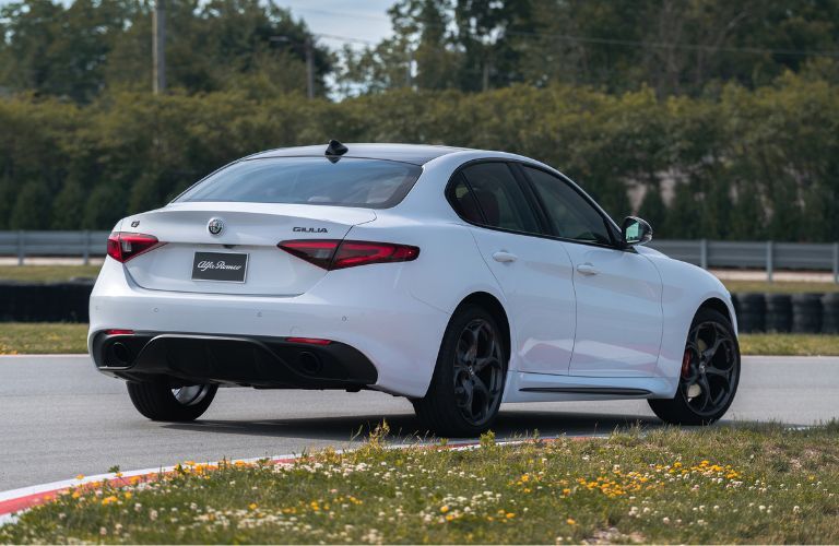 Rear three-quarter view of the 2019 Alfa Romeo Giulia