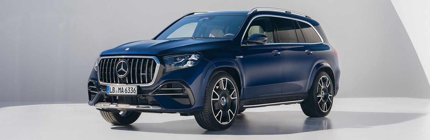 2027 Mercedes-Benz GLS exterior side view