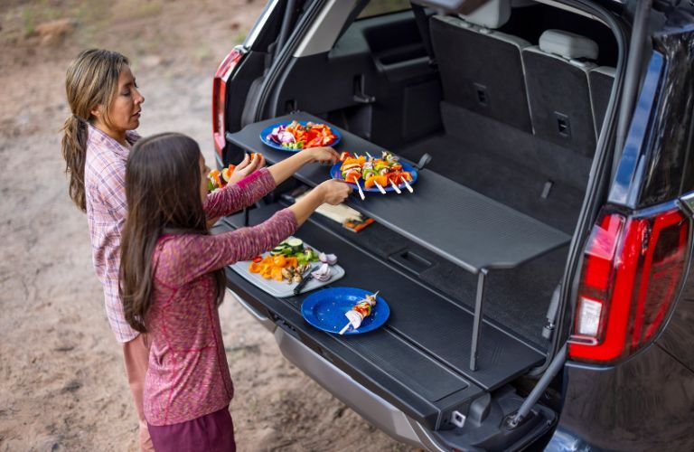 2025 Ford Expedition tailgate used as a shelf and table