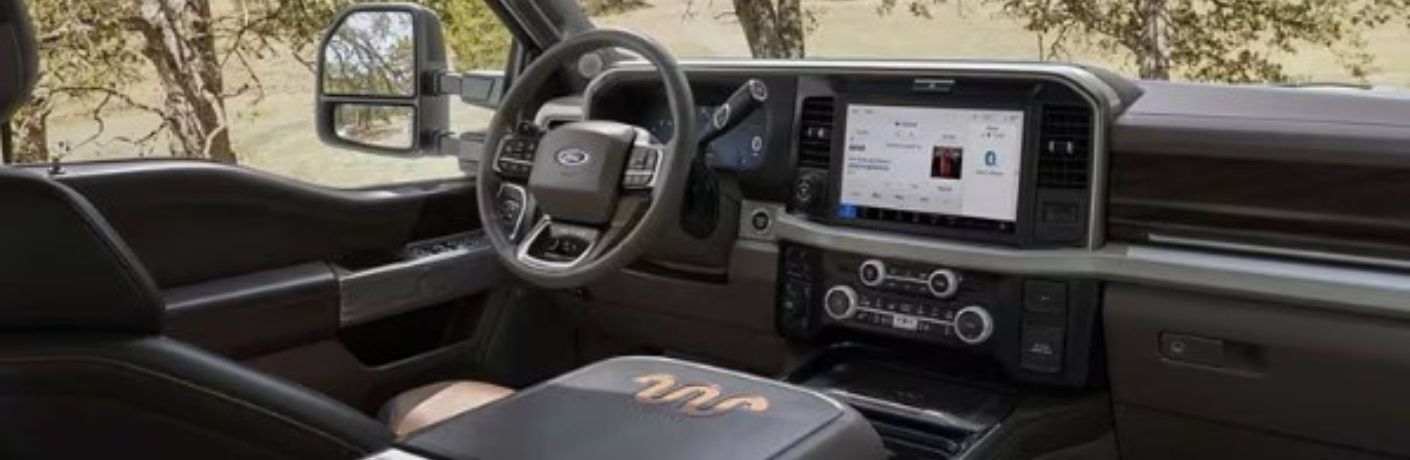 2025 Ford F-250 King Ranch front seats and windows