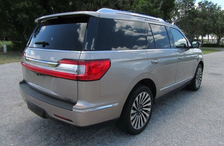 Rear view of the 2020 Lincoln Navigator