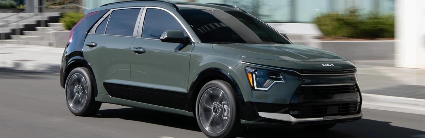 2023 Kia Niro exterior side look