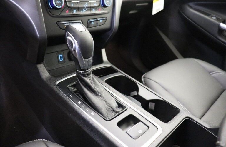 Centre gear shifter of 2019 Ford Escape SEL