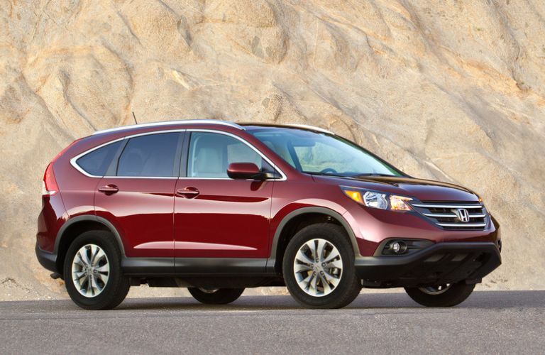 Side view of the 2012 Honda CR-V in red