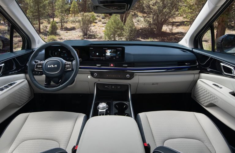 2025 Kia Carnival HEV interior front dash