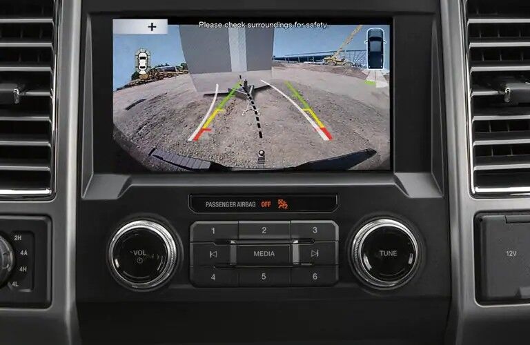 Centre camera display inside 2019 Ford F-150 XL