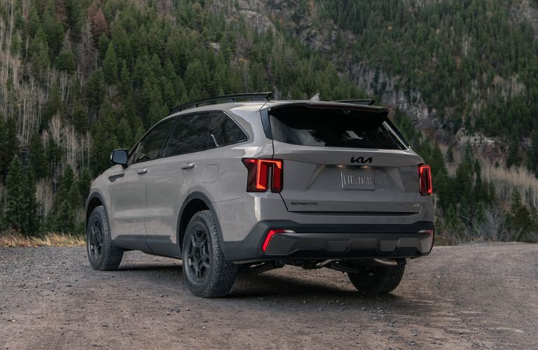 2025 Kia Sorento exterior rear view