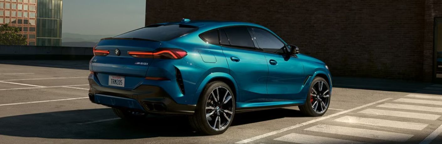 Back view of the 2025 BMW X6