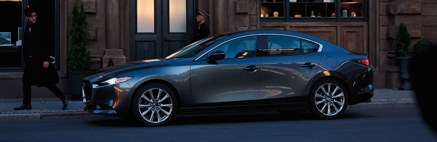 Mazda3 Sedan exterior side look