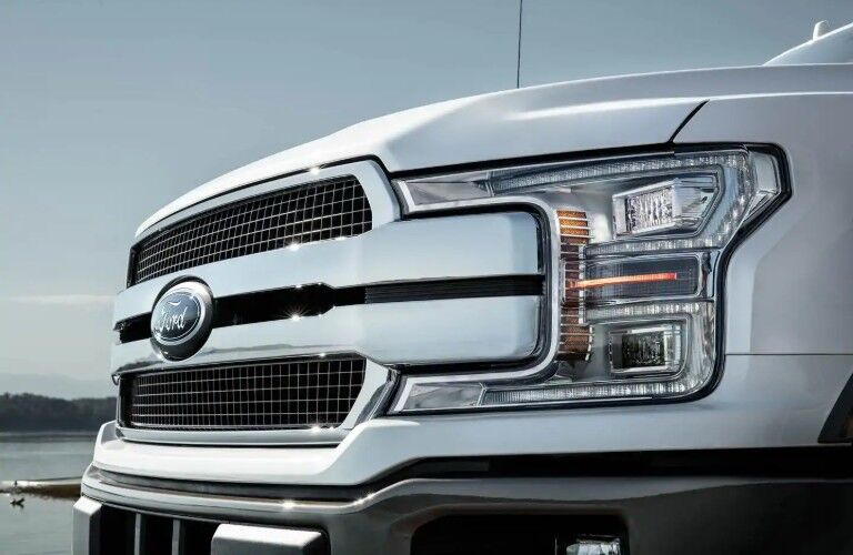 Front grille and headlights of 2019 Ford F-150