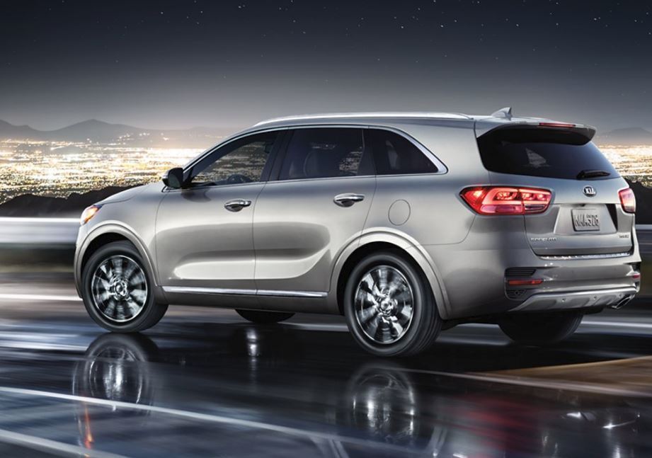 Kia Cadenza Easy Lift Trunk Feature Illustration