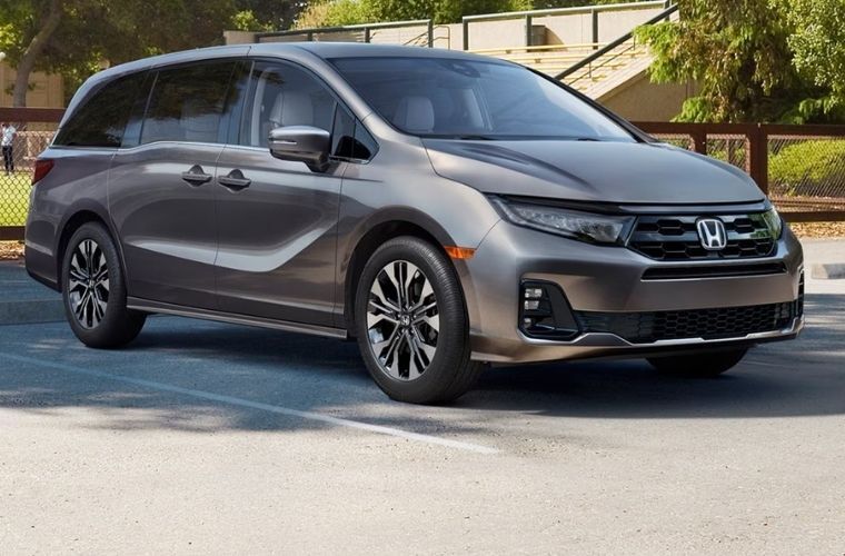 2027 Honda Odyssey exterior side view
