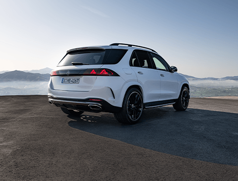 The all-new Mercedes-Benz GLE in MANUFAKTUR opalite white bright.