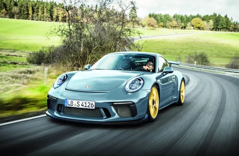 Porsche 911 GT3 (991.2) exterior front side view