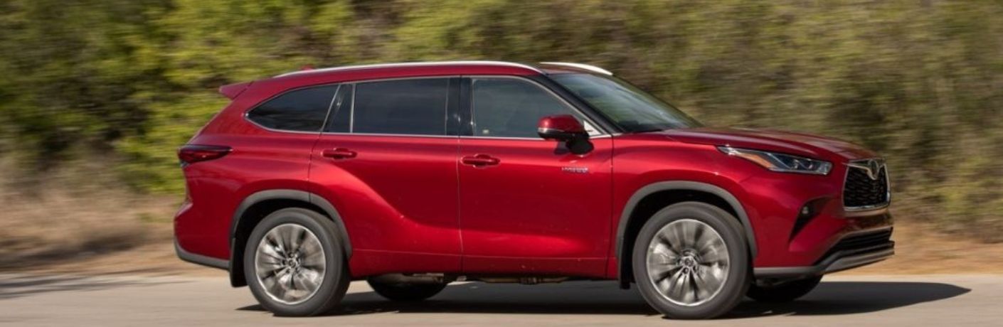 2021 Toyota Highlander exteriro side looks