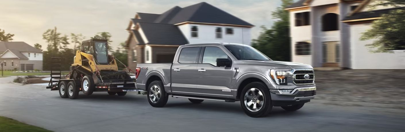 2023 Ford F-150 Hybrid Gray towing