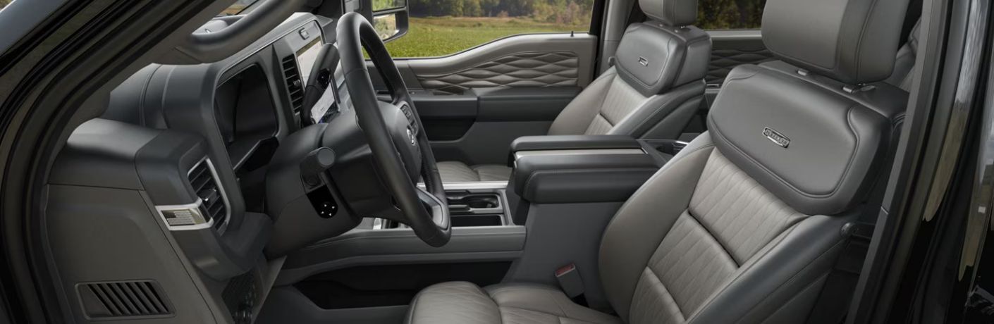 2026 Ford F-250 Platinum front seats