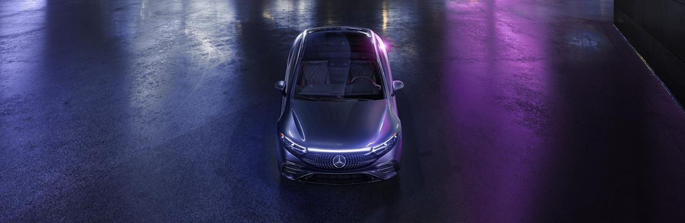 front view of the 2023 Mercedes-Benz EQS Sedan
