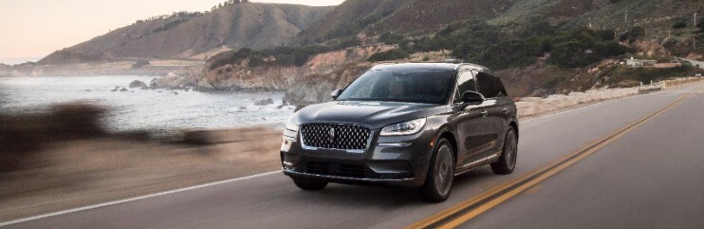 front quarter view of the 2020 Lincoln Corsair