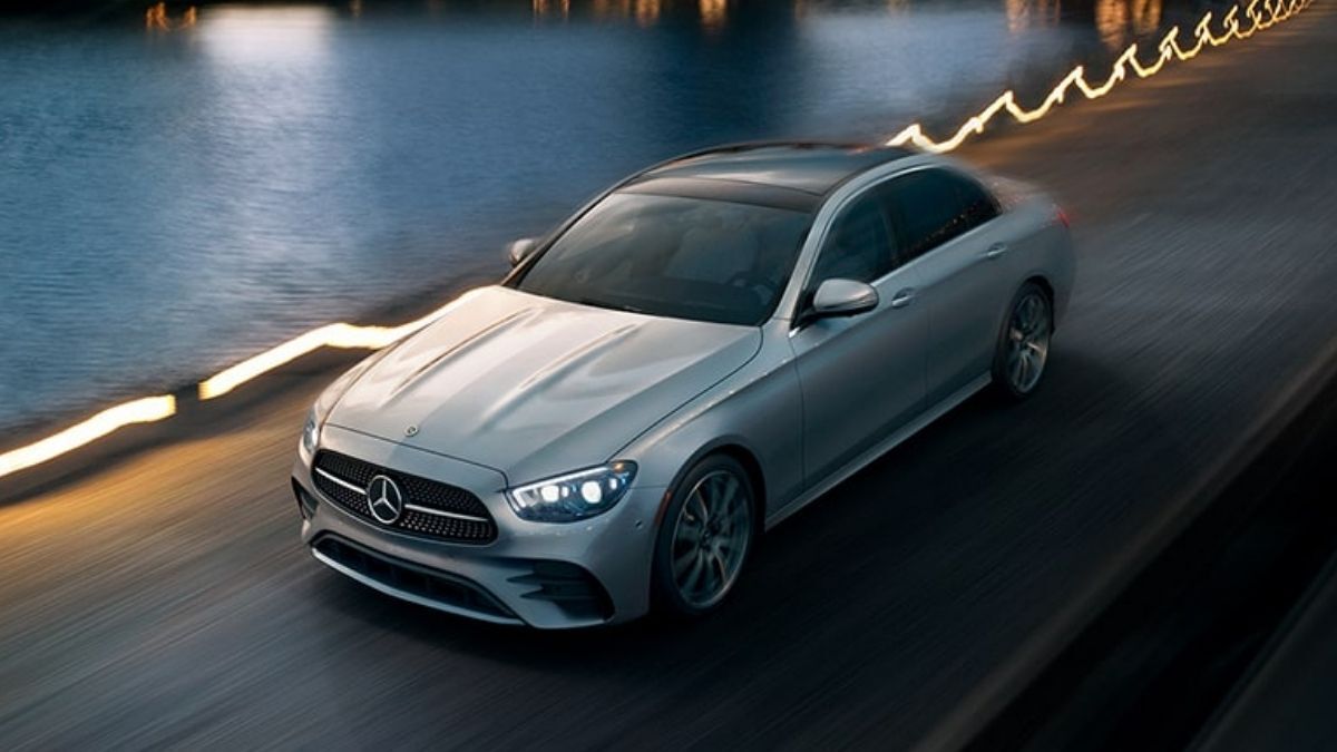 2022 MB E 350 Sedan in Cirrus Silver