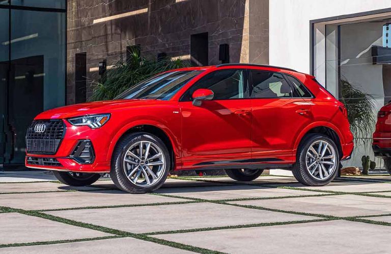 Front three-quarter view of the 2023 Audi Q3 parked