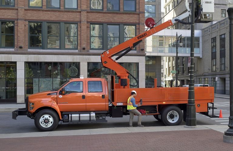 2024 Ford F-750 side view image