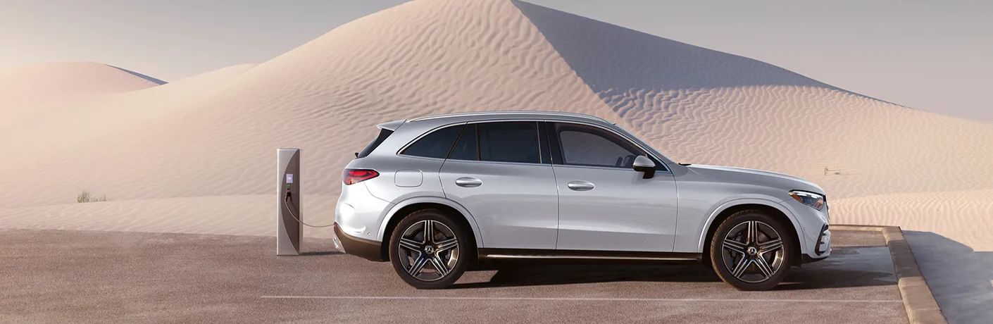 2025 Mercedes-Benz GLC SUV side view