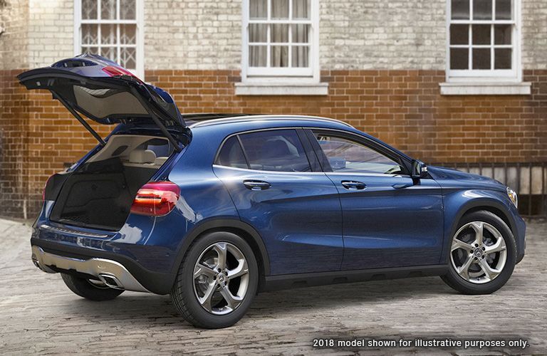 2019 Mercedes-Benz GLA with trunk open