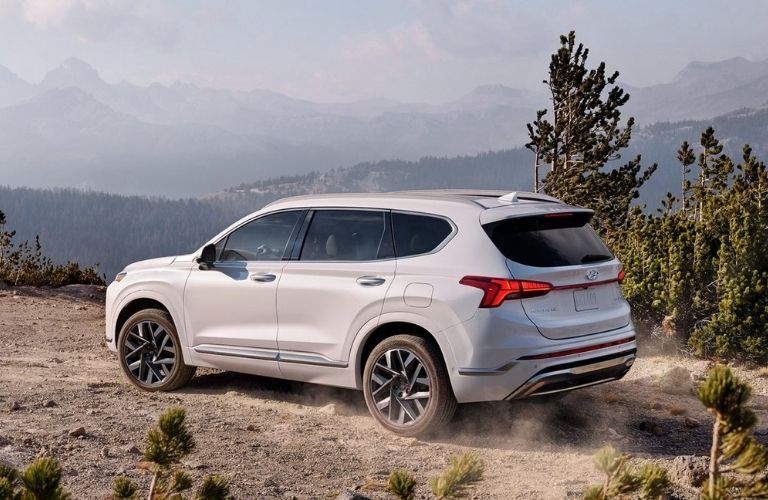 Hyundai Santa Fe side and back view