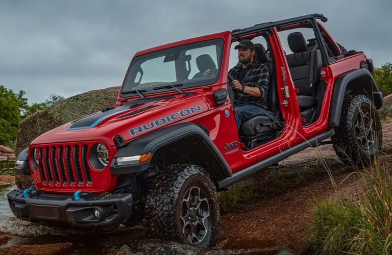 2025 Jeep Wrangler Rubicon front and side view