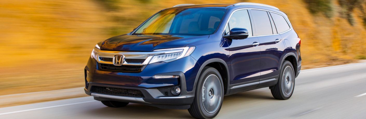 2021 Honda Pilot front quarter view