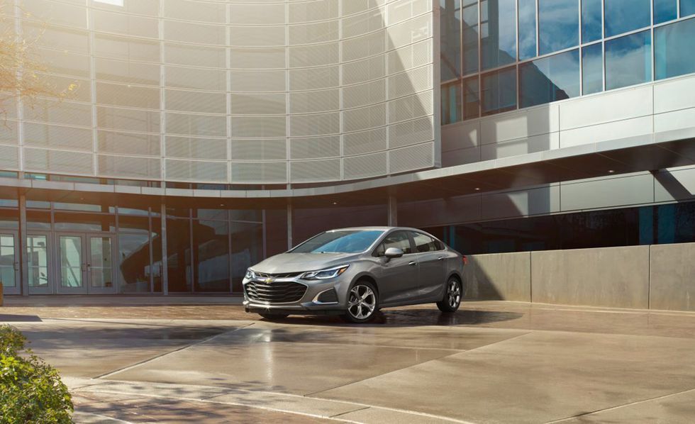 2019 Chevy Cruze Why Buy A Pre-Owned Vehicle From Gulf Coast Auto near Sarasota Springs, FL?