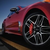 view of the wheel of the 2022 Kia Stinger