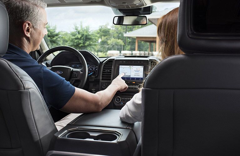 2020 Ford Expedition Limited front seats