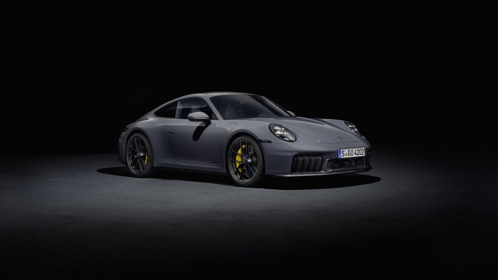 Porsche 911 Carrera GTS exterior – Champion Porsche Pompano Beach, FL