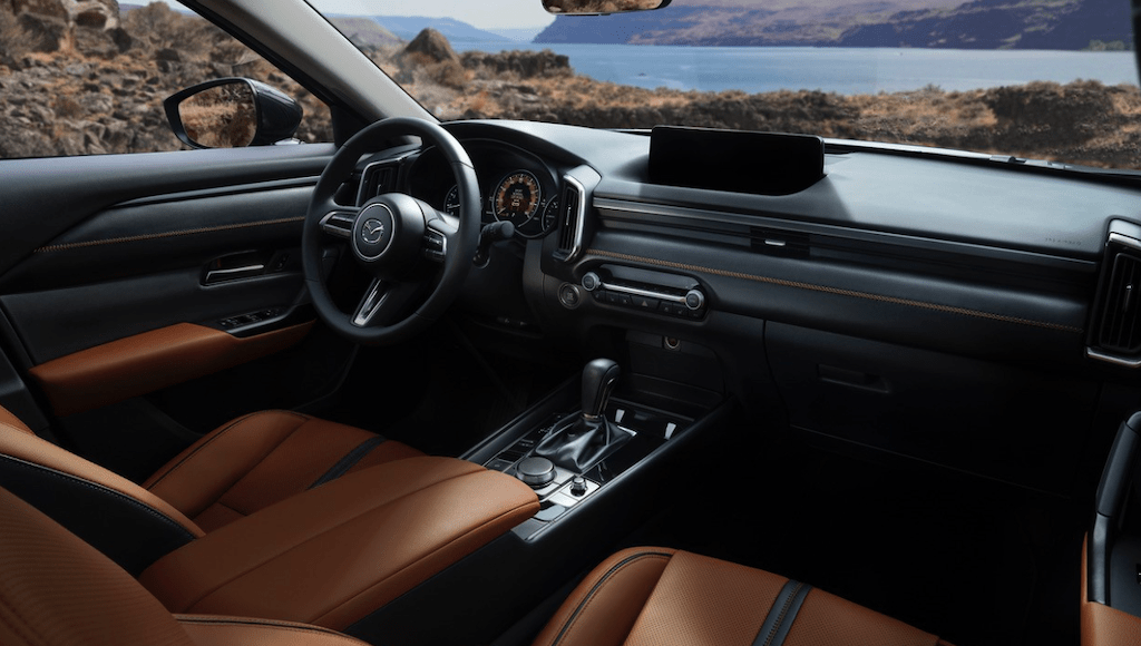 2023 Mazda CX-5 Interior
