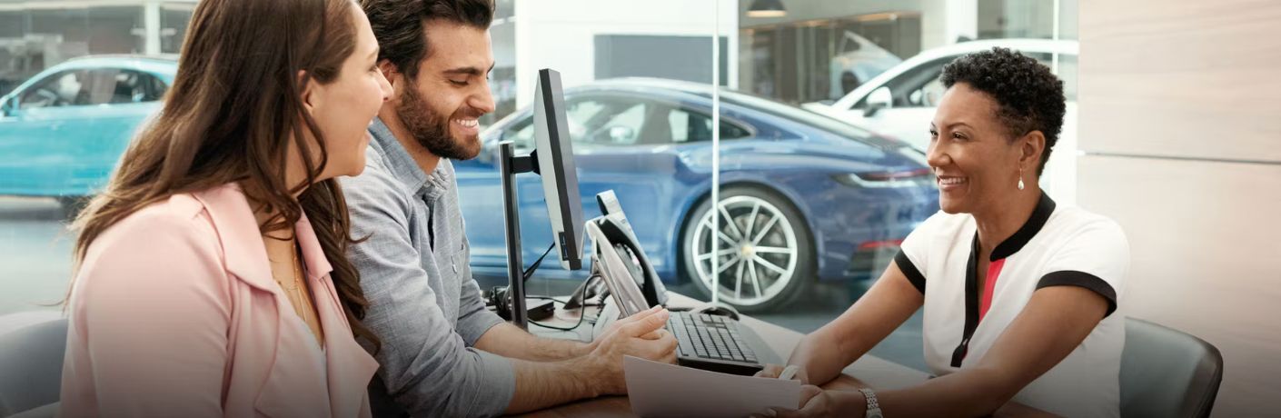 Sales person explaining PSMP to customers