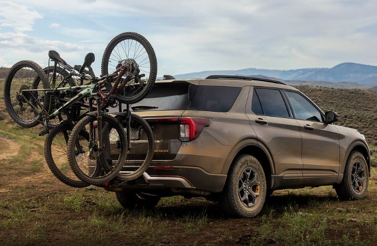 2027 Ford Explorer back and side view