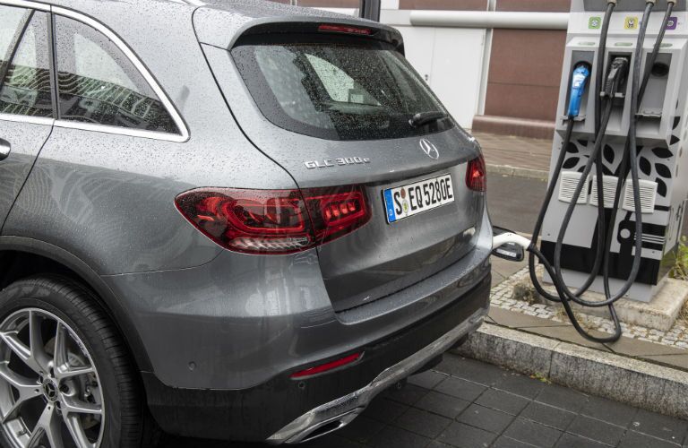 2020 MB GLC exterior back fascia fueling at gas station