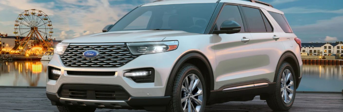 front quarter view of a used Ford