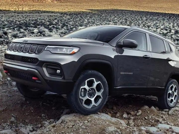 2022 Jeep Compass climbing terrain