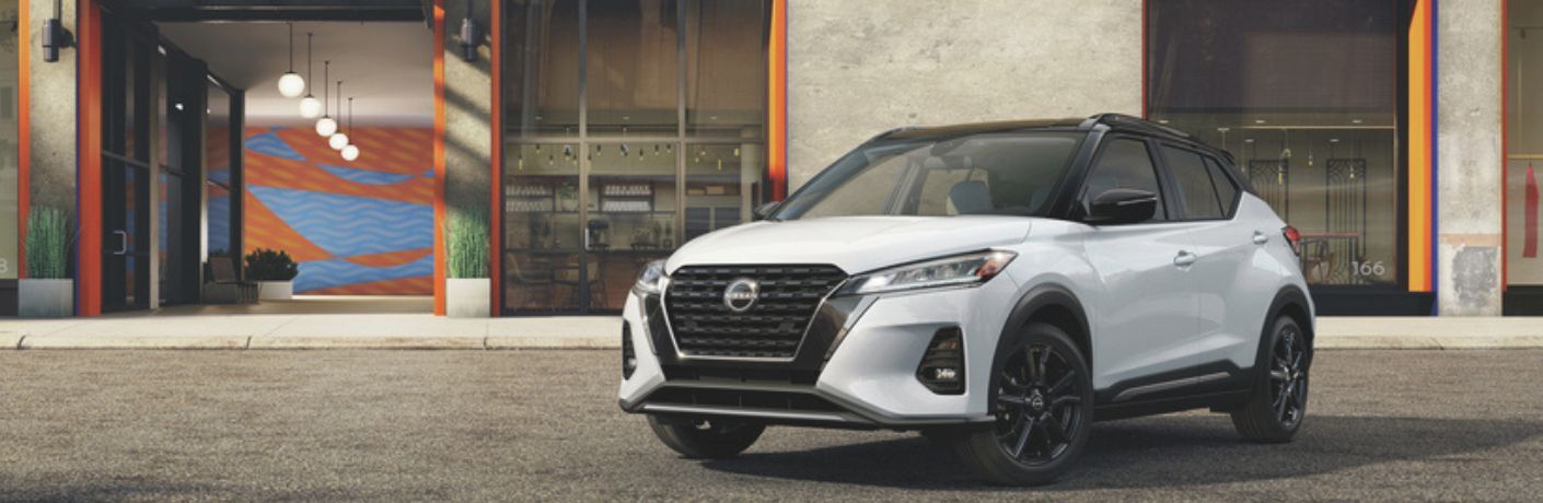 Front-quarter view of the 2023 Nissan Kicks White