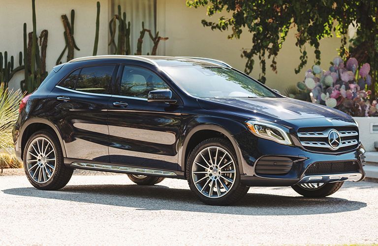 2019 Mercedes-Benz GLA SUV black side view