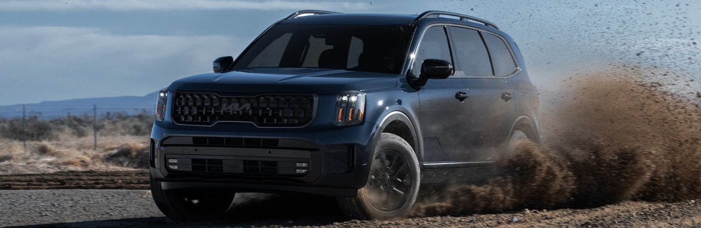 2025 Kia Telluride front and side view